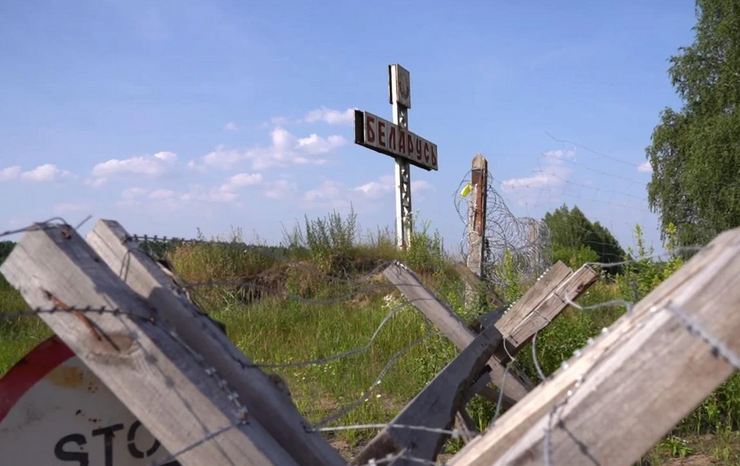 Білорусь будує на кордоні об'єкти для російської "СВО", Зеленський показав карти